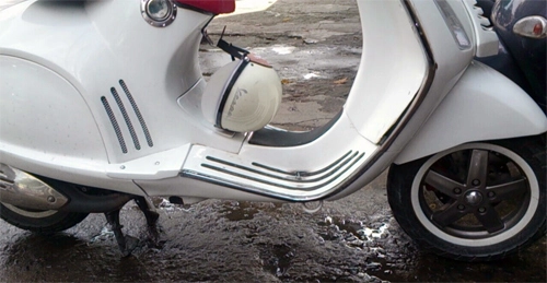  vespa 946 tự chế của thợ sài gòn - 8