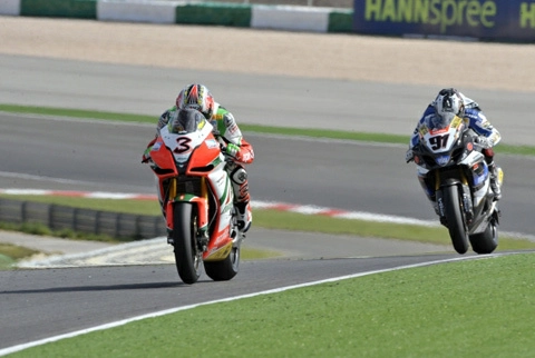  aprilia alitalia dẫn đầu vòng đua wsbk tại bồ đào nha - 2