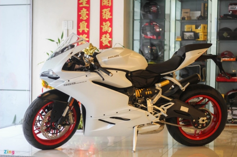 Cận cảnh ducati 959 panigale giá 592 triệu đồng tại việt nam - 16