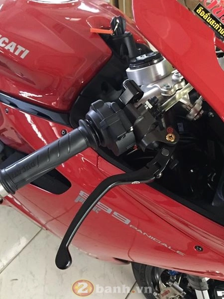 Ducati 899 lên đồ hiệu mà nhìn như zin - 4