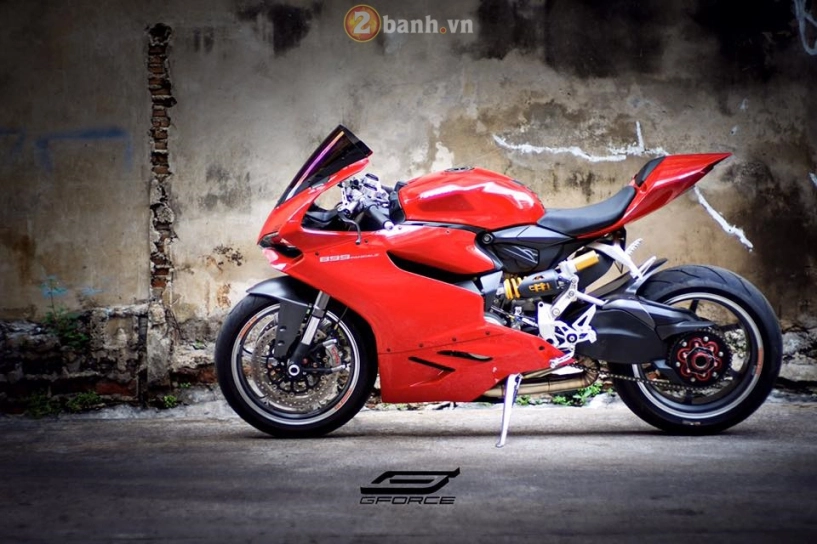 Ducati 899 panigale gợi cảm và hấp dẫn chẳng thua gì đàn anh 1199 - 2