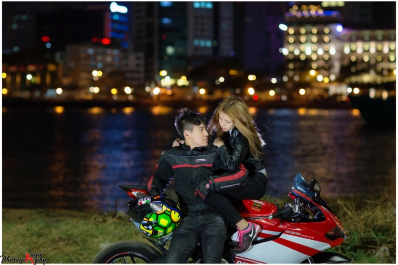 Ducati 899 panigale trong bộ ảnh đầy lãng mạn của cặp đôi sài thành - 4