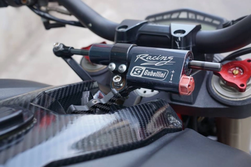 Ducati streetfighter 848 siêu chất với dàn đồ chơi khủng tại sài gòn - 3