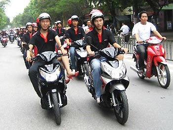  hayate - xe tay ga mới của suzuki - 1