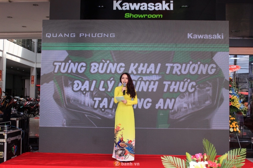 Kawasaki quang phương tưng bừng khai trương showroom tại long an - 1