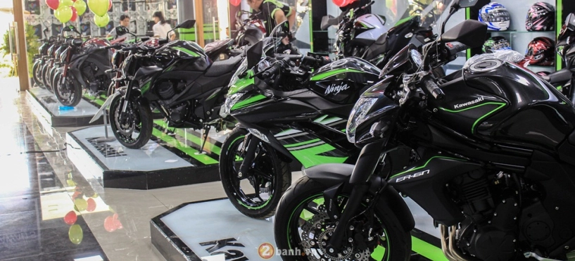 Kawasaki quang phương tưng bừng khai trương showroom tại long an - 2