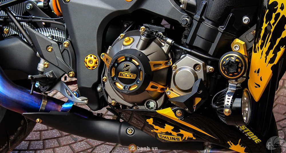 Kawasaki z1000 độ ấn tượng trong bộ cánh mới cùng đồ chơi hàng khủng - 11