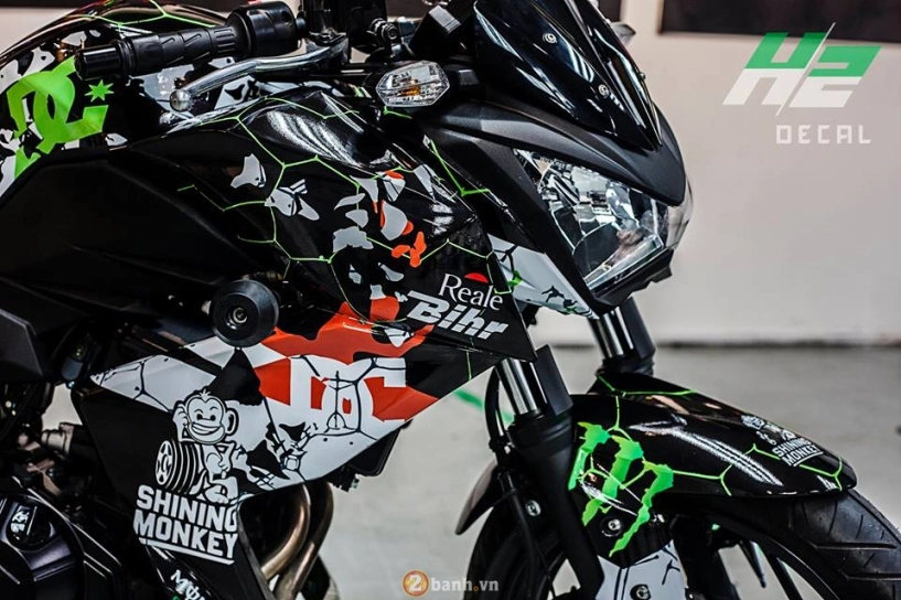 Kawasaki z300 trong màu áo dc monster energy - 4