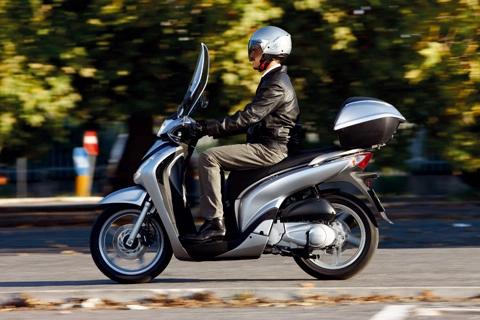  những mẫu scooter ăn khách nhất italy - 4