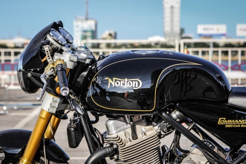 Norton commando 961 cafe racer khoe dáng tại vietnam bike week 2016 - 7