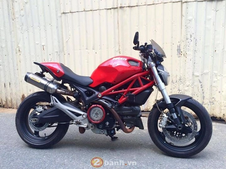 Quái vật ducati 795 độ nhẹ nhàng dạo phố - 1