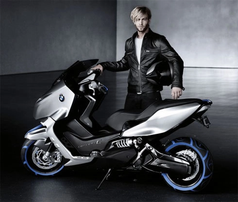  scooter của bmw được bán từ tháng 11 tới - 1