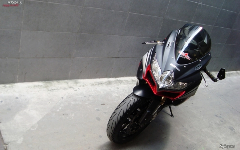 Suzuki gsx-r600 đời 2008 trong bản độ đầy ấn tượng tại sài gòn - 3