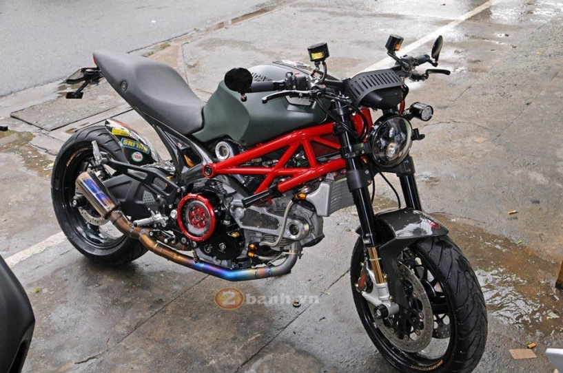 Thú dữ ducati 795 khoe dáng với dàn đồ chơi hàng hiệu - 1