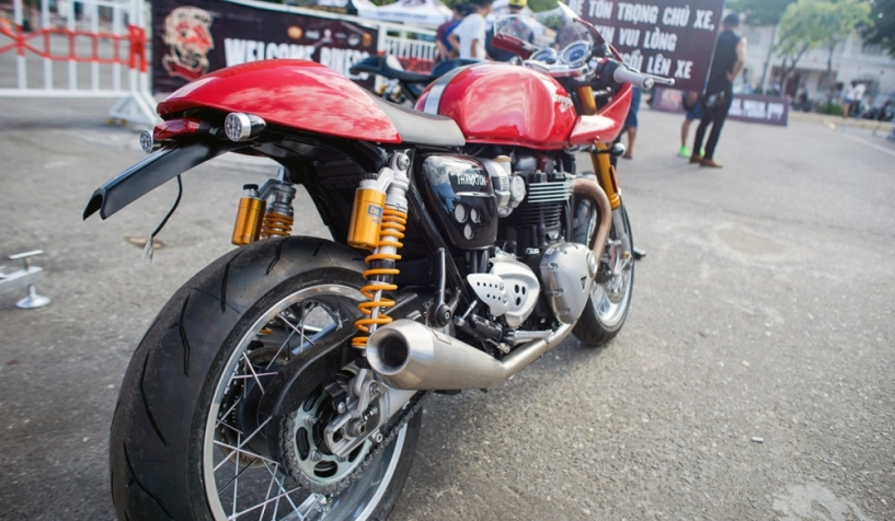 Triumph thruxton r đậm đà trong bản độ cafe racer chính hãng - 7