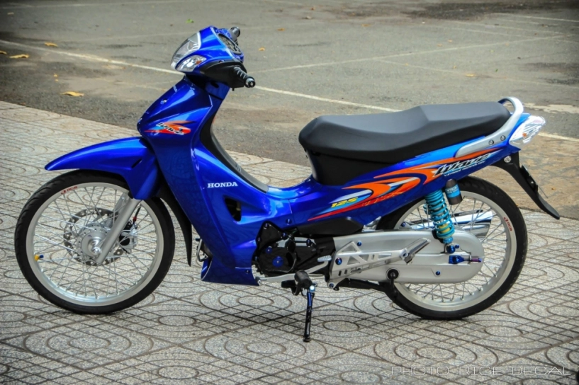 Wave 125 phiên bản blue đầy gợi cảm và quyến rũ - 2