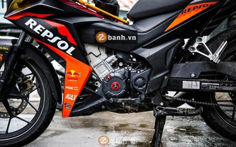 Winner 150 cần thơ lột xác nhẹ nhàng với bản repsol đen cam - 8