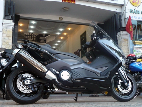  xe tay ga yamaha t-max 530 2013 đầu tiên về việt nam - 1