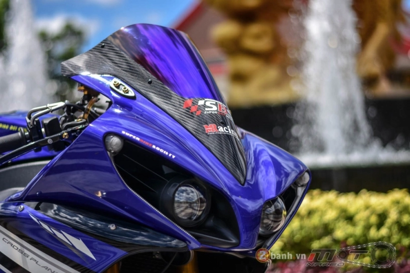 Yamaha r1 hút hồn trong bản độ racing street - 3