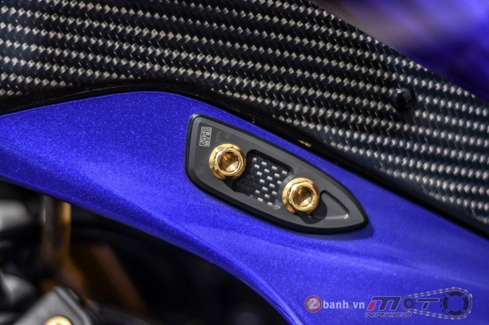 Yamaha r1 hút hồn trong bản độ racing street - 4