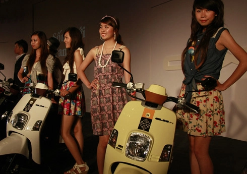  yamaha việt nam trình làng hai xe ga mới - 1