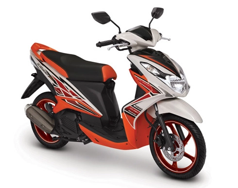  yamaha xeon rc có giá 1530 usd - 1