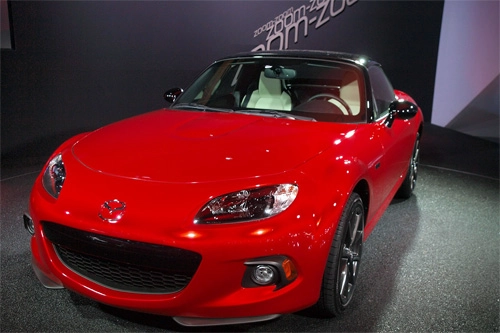  ảnh chi tiết mazda mx-5 25th anniversary edition - 2