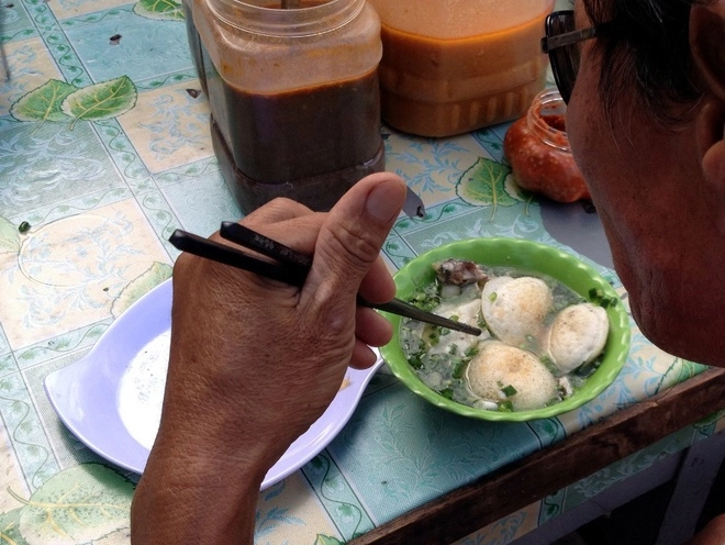 Bánh căn - món ăn phải thử ở ninh thuận - 5