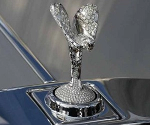  biểu tượng rolls-royce giá 200000 usd - 1