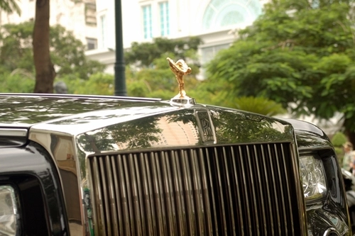  bộ đôi rolls-royce phantom trên phố sài gòn - 6