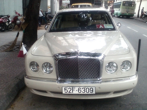  bộ sưu tập bentley ở việt nam - 12