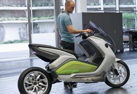  concept e - scooter điện hạng sang của bmw - 1