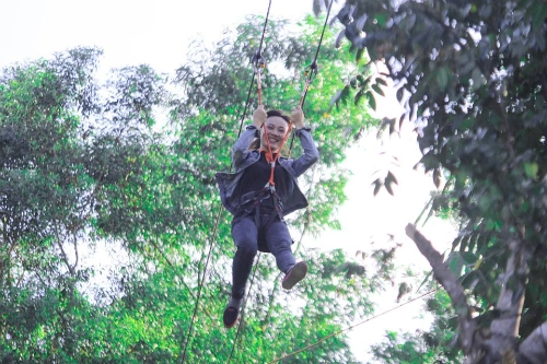 Đà nẵng có đường trượt zipline đầu tiên dài 300 m - 1