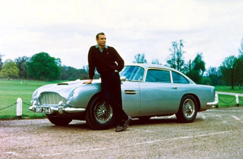  đấu giá aston martin nổi tiếng nhất của james bond - 2