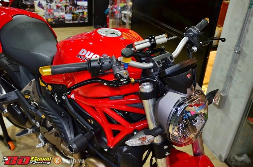 Ducati monster 821 cực chất bên dàn đồ chơi hàng hiệu - 3