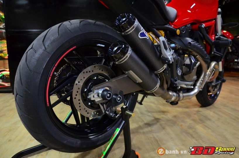Ducati monster 821 cực chất bên dàn đồ chơi hàng hiệu - 12