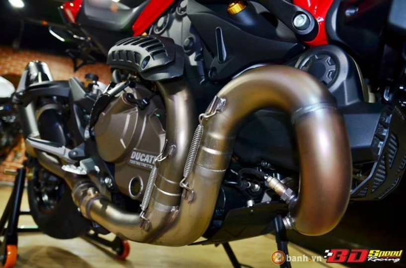 Ducati monster 821 cực chất bên dàn đồ chơi hàng hiệu - 17