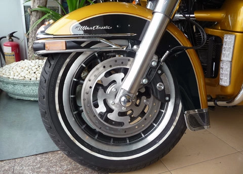  harley davidson ultra classic ba bánh ở sài gòn - 6