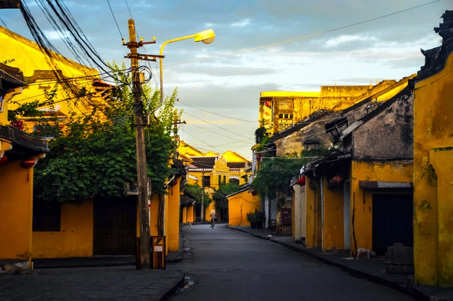 Hội an rực vàng trong ánh nắng - 2