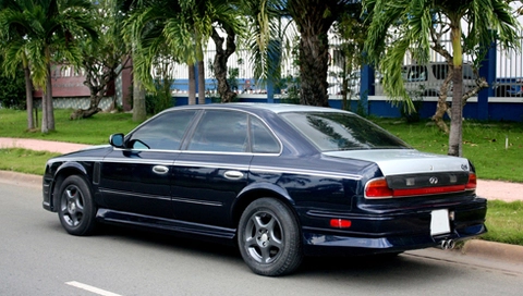  infiniti q45 độ kiểu rolls-royce trên phố sài gòn - 5