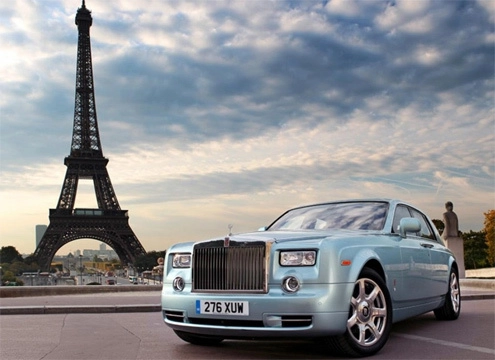  khách hàng cao cấp chê rolls-royce chạy điện - 1