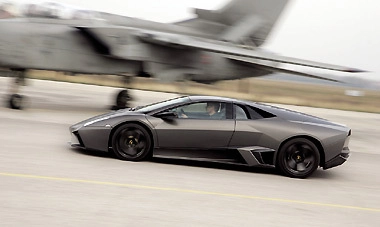  lamborghini reventón đọ sức máy bay phản lực - 4