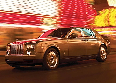  những điểm mới trên rolls-royce phantom 2009 - 2