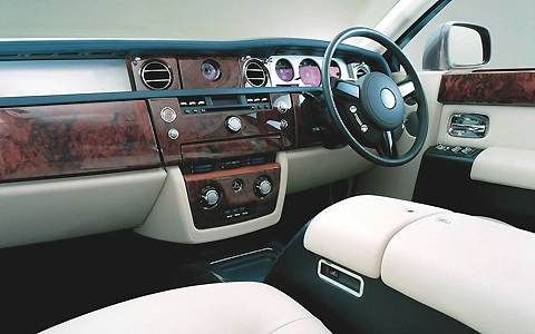  những điểm mới trên rolls-royce phantom 2009 - 6