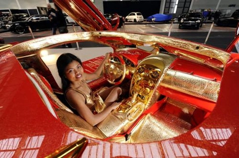  phủ 5 kg vàng lên siêu xe slr mclaren - 2