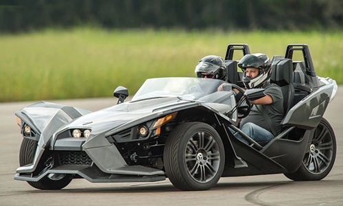  polaris slingshot - xe thể thao 3 bánh độc đáo - 1