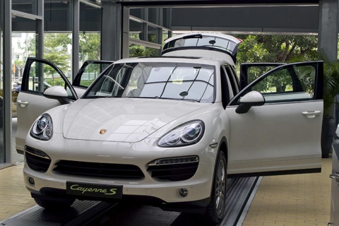  porsche giảm giá bán tại việt nam - 1