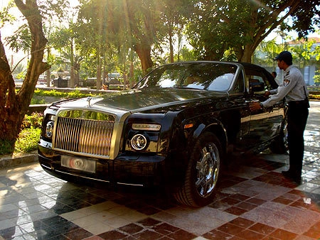  rolls-royce drophead coupe tại nha trang - 1