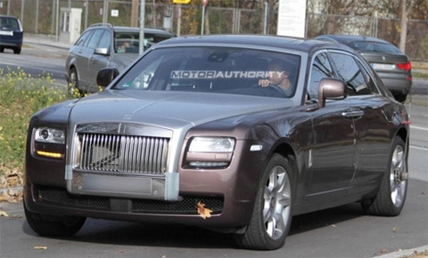  rolls-royce ghost sẽ có phiên bản trục cơ sở dài - 1