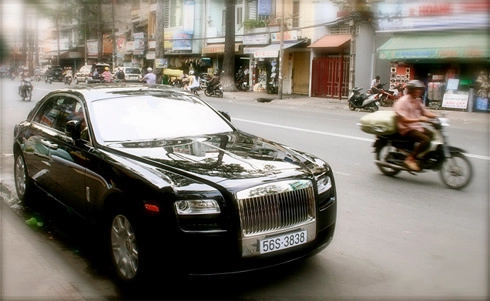  rolls-royce nhắm tới các đại gia việt nam - 1